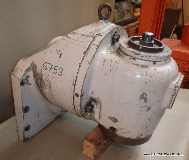Frézovací hlava APS - II F 400 (06753 (2).JPG)